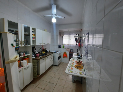 Imagem 15 de 22 de Apartamento 1 Dormitório - Frente Mar - Elevador - Caiçara - Aml232