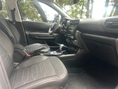 Citroën C4 Cactus 1.6 Shine Turbo Aut