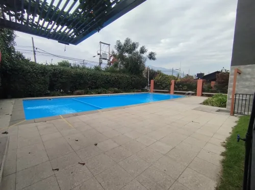 Amplio Depto.en Arriendo,3 Habitaciones,2 Baños Completos.