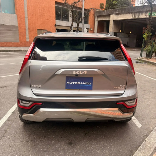 Kia Niro Hibrido 1.6 Hev Zenith At