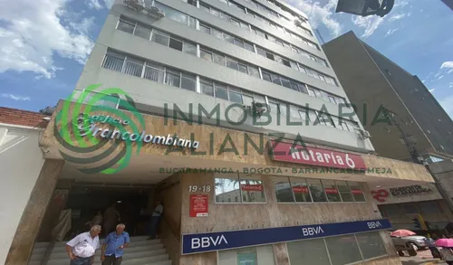Oficina En Arriendo En Centro. Cod A15819