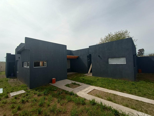 Quinta En Venta - 3 Dormitorios 2 Baños - Villa Astolfi, Pilar