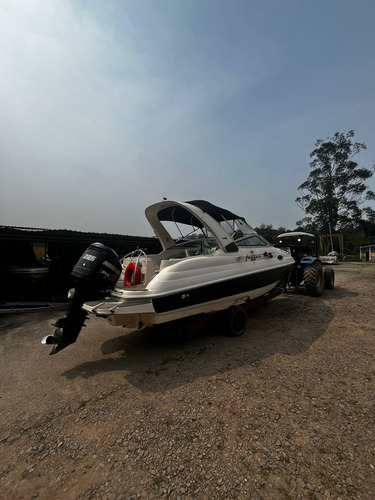 Lancha Focker 255 C/ Mercury Optimax 225 Hp 2014
