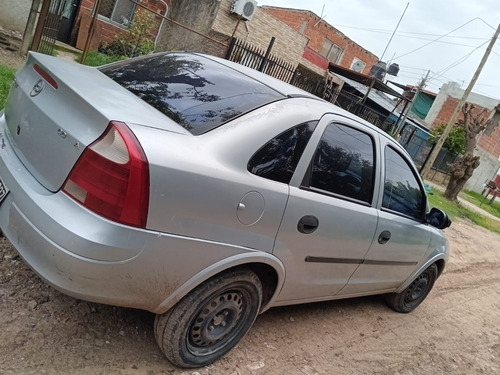 Chevrolet Corsa 1.8 Gl