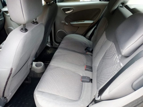 Imagem 12 de 13 de Palio 1.0 Mpi Attractive 8v Flex 4p Manual