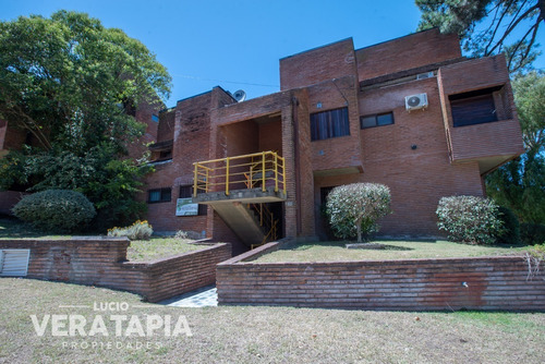 Imagen 1 de 13 de Ed. Santa Paula 1º A, Duplex 4 Amb. Con Cochera, Pileta.