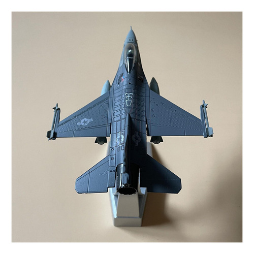 Diecast 1:100 Aircraft Fighter Con Soporte De Exhibición