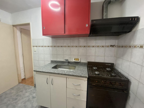 Venta Monoambiente En Flores Planta Baja