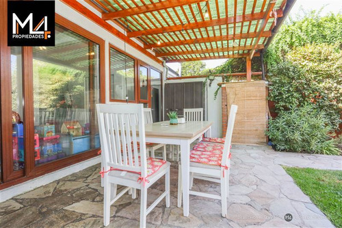 Casa En Venta En Ñuñoa