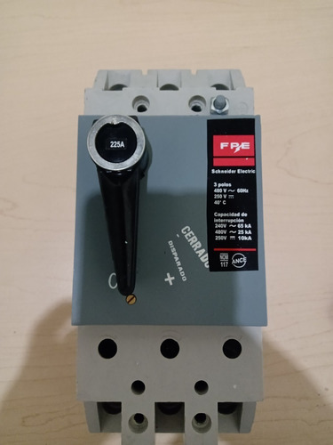 Interruptor Termomagnetico Marca Federal Pacific 225 Amp
