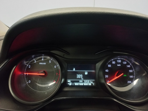 Chevrolet Onix plus 1.2