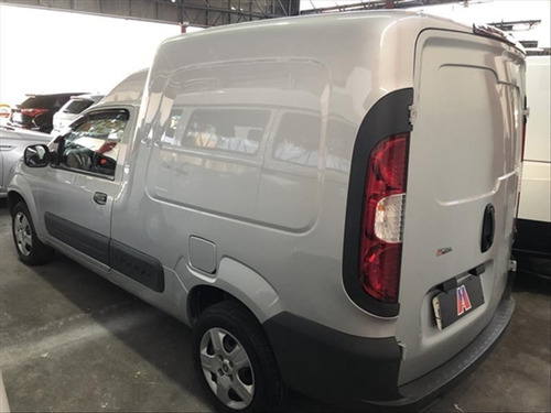 Imagem 7 de 10 de Fiat Fiorino 1.4 Mpi Furgão Hard Working 8v
