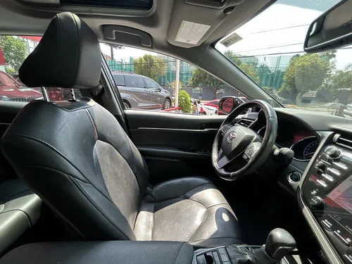 Toyota Camry XLE NAVI