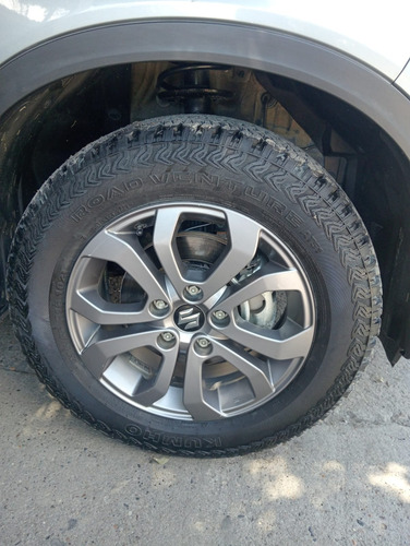 Suzuki Vitara Live