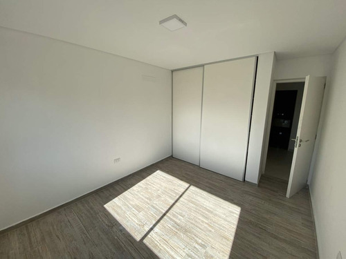 Imagen 12 de 15 de Dúplex En Venta De 3 Dormitorios En Villa Belgrano - Housing