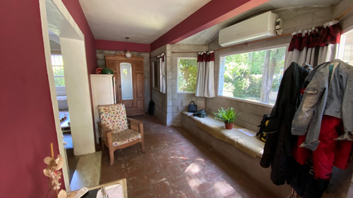 Oportunidad! Propiedad De 330m2 Cubiertos Sobre Terreno De 800m2 - Barrio Parque