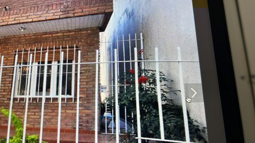 Casa En Alquier Tres Ambientes Gran Jardin