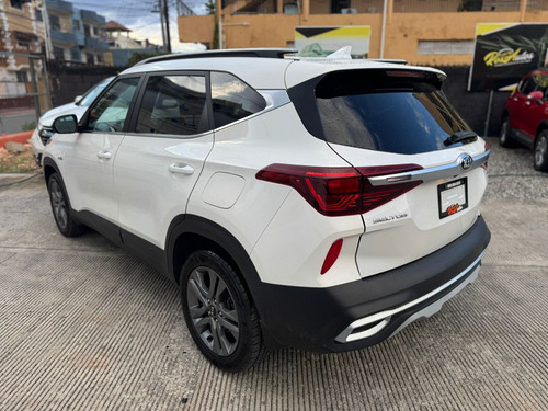 Kia Seltos S 2021