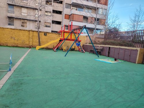 Excelente Departamento Cercano A Estación De Metro