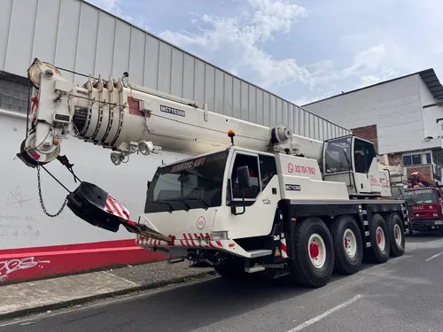 Grua Telescopica Liebherr