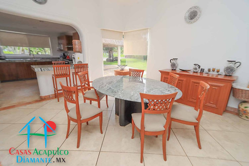 Cad Son Vida Menorca 5. Tu Refugio En Acapulco: Casa Con Jacuzzi Y Roof Garden Cerca Del Mar