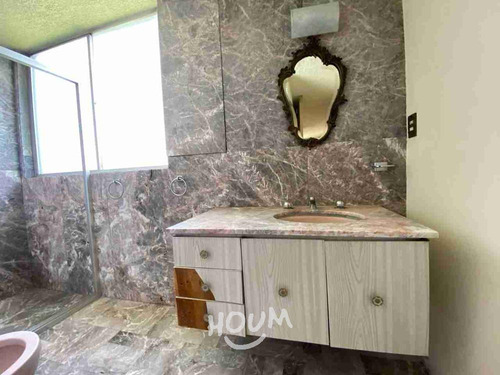 Casa En Real De Las Lomas, Miguel Hidalgo Con 3 Recámaras, 410 M², Id: 138135