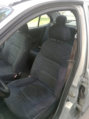 Renault Megane 1.9 I Tric Pack Plus