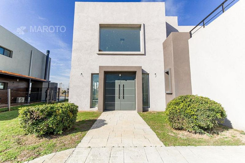 Imagen 2 de 30 de Casa En Venta En Barrio El Canton - Maroto Propiedades