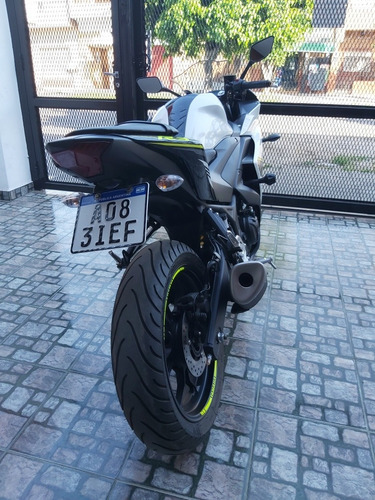 Imagen 6 de 9 de Yamaha R3