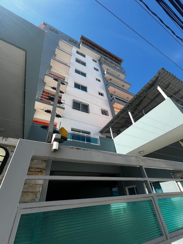 Vendo Apartamento 3 Habitaciones 3 Parqueos + Terraza 