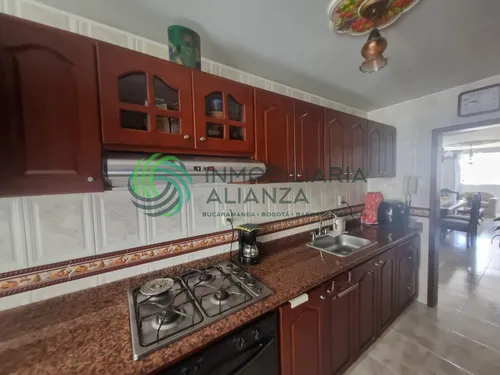 Apartamento En Venta En Mejoras Publicas. Cod V61683