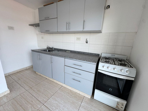 Departamento En Alquiler En Lanús Oeste