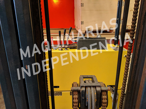 Apilador Reach Komatsu 1250 Kg 5 Mts