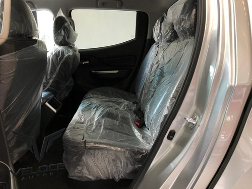 Imagen 10 de 13 de Mitsubishi L200 Sportero Turbo Diesel Automatica 4x4