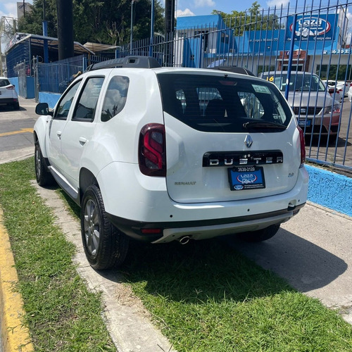 Imagen 5 de 14 de Renault Duster Intens Manual 2019