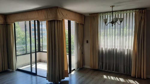 Depto. En Arriendo 4d + 3b + 2e + 1b - Flor De Azucena / Los