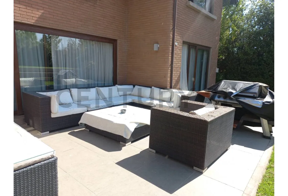 Imagen 5 de 30 de Casa En Venta Exclusivo Condominio, Las Condes