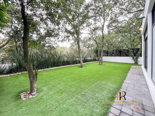Casa Moderna Con Vista Al Bosque En Condado De Sayavedra Lujo Y Naturaleza