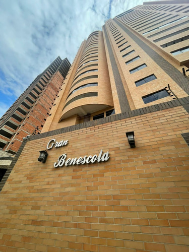 Venta De Apartamento Zona Norte Con Vigilancia Privada Planta 100% Y Pozo 