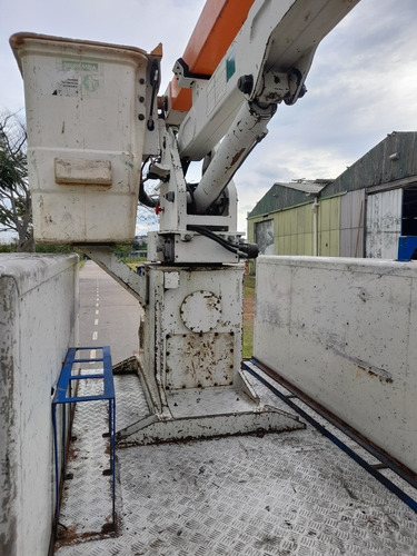 Imagem 7 de 15 de Iveco 55c16 Iveco
