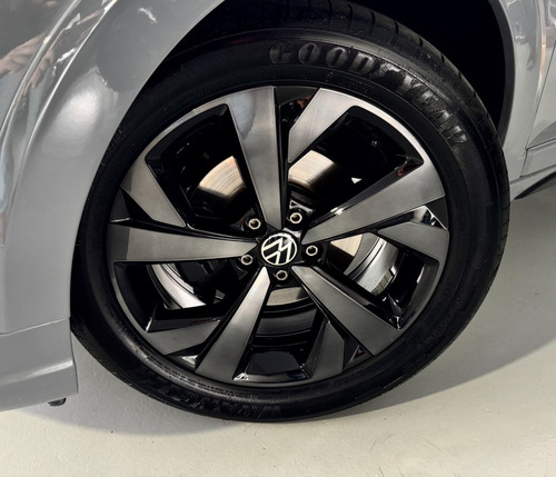 Volkswagen Nivus 1.0 200 TSI TOTAL FLEX HIGHLINE AUTOMÁTICO
