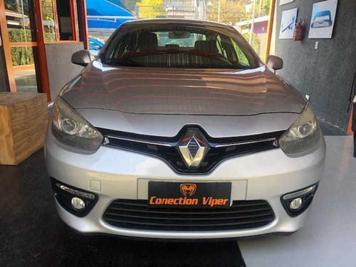 Imagem 3 de 10 de Renault Fluence Dynamique 2.0 16v Hi-flex Aut. 2015