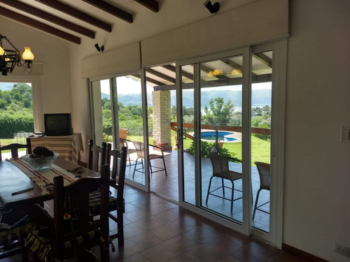 Imagen 19 de 22 de Casa Venta - 3 Dormitorios 2 Baños - 6222mts2 Totales - Villa Parque Siquiman