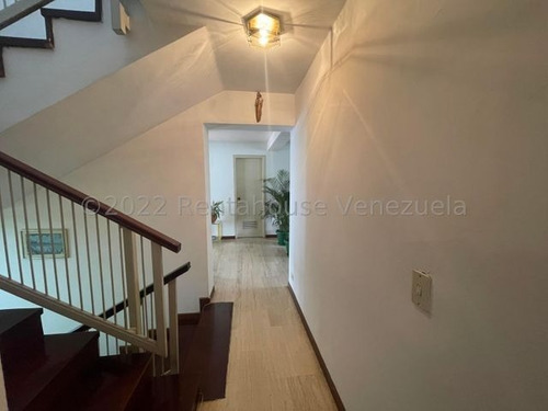 Imagen 9 de 15 de Casa En Venta Colinas Del Tamanaco 22-28938 Eva Castillo 0414.306.72.20