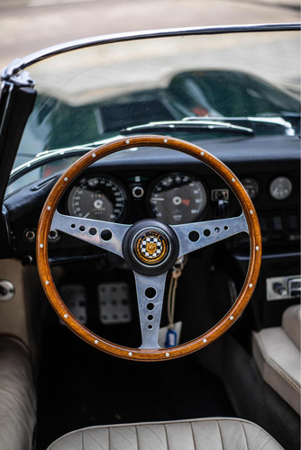 Jaguar E-type