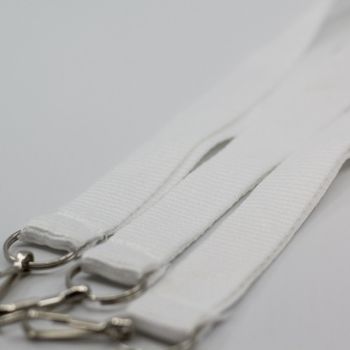 Imagen 4 de 7 de Cintas Lanyards Blancas Sublimar 20mm Con Mosquetón Pack 300