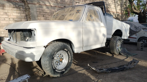 Taller De Enderezado Y Pintura Automotriz Taller Corona