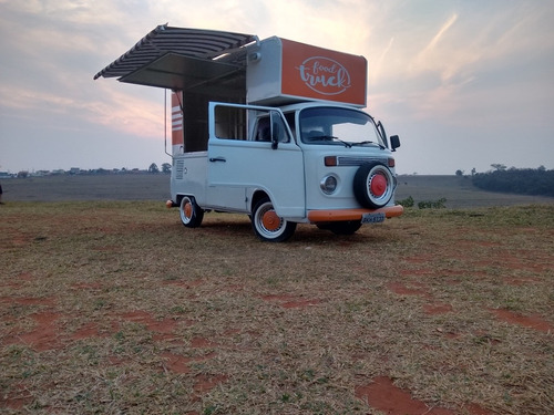 Imagem 11 de 15 de Kombi Food Truck