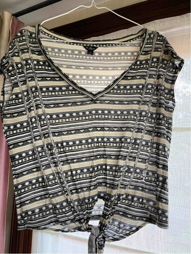 Lote X2 Remeras Marca Guess Traida Usa Talle S Grandecitas 