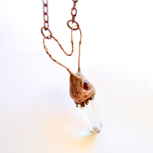 Imagen 1 de 8 de  Collar Corazon Con Piedra Natural Cuarzo Cristal, Cod1